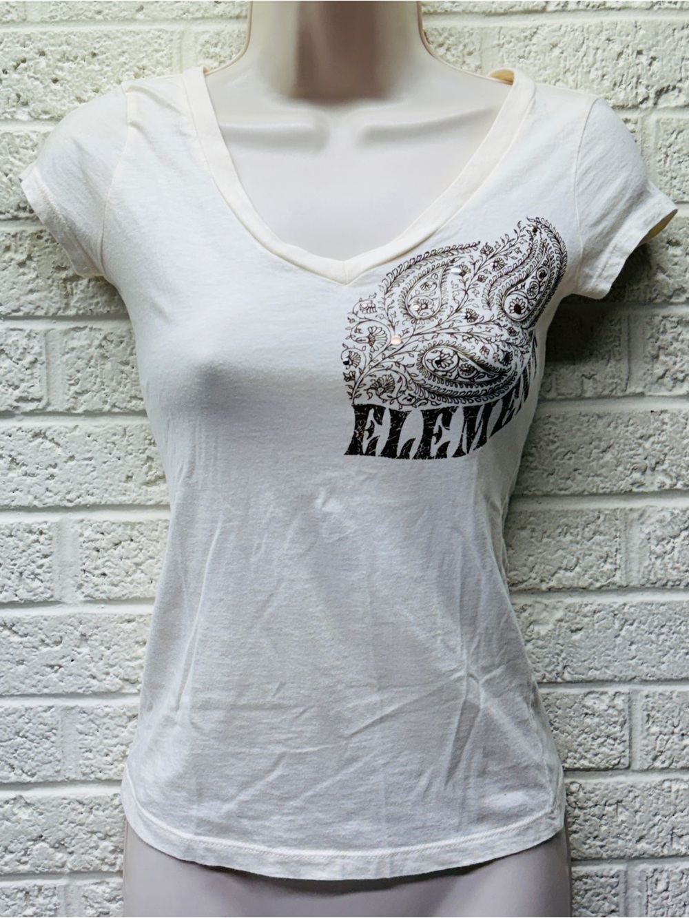 VTG‼ Y2K ELEMENT Sz S Off-White Paisley V-Neck Baby Doll Tee Skateboard USA •VG‼